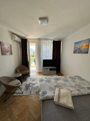 Alex Apartments